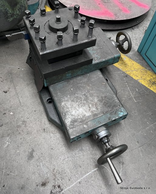 Lícní soustruh DP 1250 (Licni soustruh DP 1250 - Facing Lathe Machine DP 1250  (9).JPG)